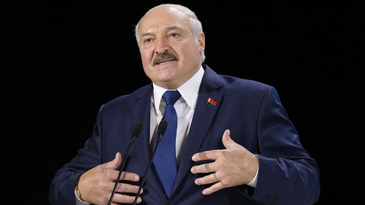 Лукашенко заявив про готовність визнати окупований Крим російським за однієї умови